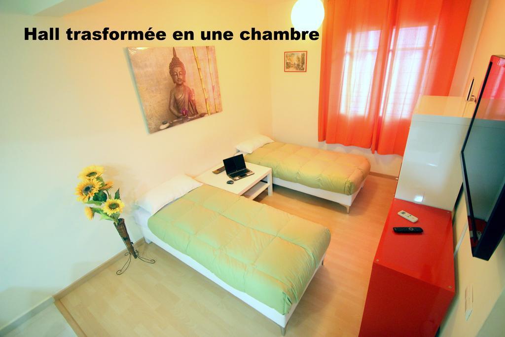 Stopbarcelona Universidad Apartments Habitación foto